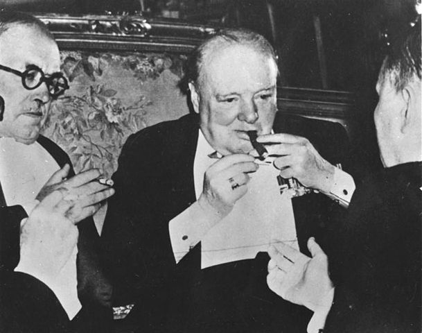 File:Bundesarchiv Bild 183-14059-0005, Potsdamer Konferenz, Winston Churchill.jpg