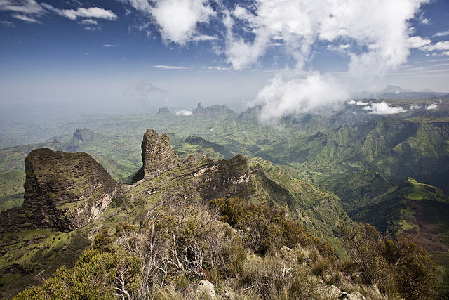 File:Semien Mountains 13.jpg