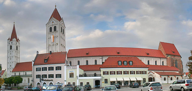 File:Kastulusmünsterp.jpg
