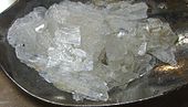 Hojas de acetato de zinc se formen por evaporación lenta