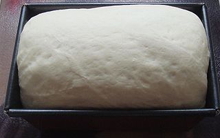 Masa de pan Resucitado en tin.jpg