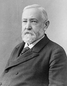Benjamin Harrison, cabeza y hombros bw foto, 1896.jpg