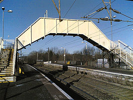 Estación Jordanhill peatonal bridge.jpg
