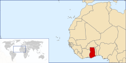 Ubicación de Ghana (rojo oscuro) en África Occidental (luz amarilla)