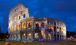 Colisée à Rome, Italie - 2007.jpg Avril