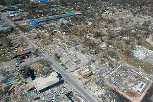 L'ouragan Katrina dommages gulfport mississippi.jpg