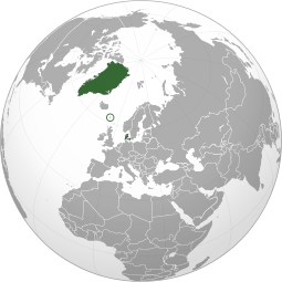 Vert foncé: le Groenland, les îles Féroé (encerclée) et le Danemark.