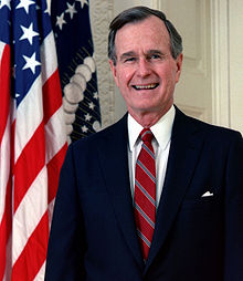 George HW Bush, presidente dos Estados Unidos, 1989 portrait.jpg oficial