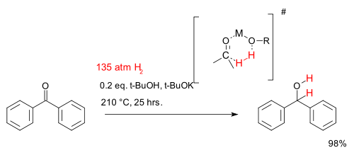 Base de Catalyzed cetona hidrogenação