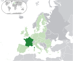 Localização de França Metropolitana (verde escuro) - na Europa (verde & cinza escuro) - na União Europeia (verde) - [Legend]