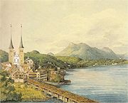 esboço da aguarela da cena da beira do lago na primavera, água, tendo-se lado direito do esboço, igreja e pequena cidade à esquerda, os montes no fundo